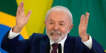 Russia declares solidarity with Venezuela