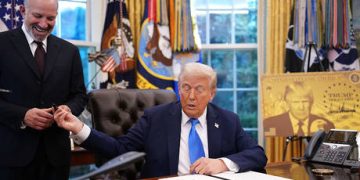 Top Indian refiner in talks with US over Venezuelan oil – Reuters