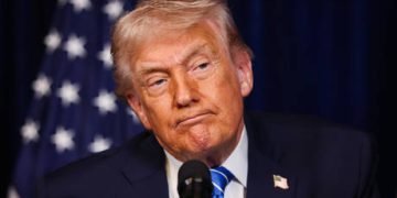 Top Russian general outlines battlefield advances (VIDEO)