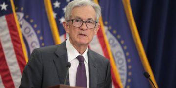 Is Trump trying to break the Federal Reserve?