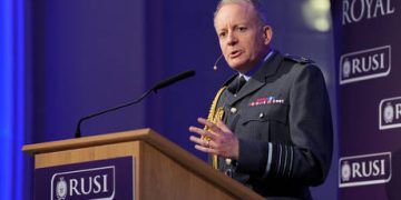 UK and France reluctant to send troops to Ukraine without US backing – FT