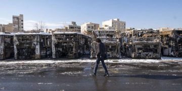 ‘Massive fleet’ heading to Iran – Trump