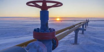 EU moves to cut off Russian gas – Who will pay the price?