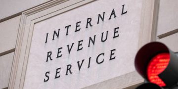 Trump sues IRS and Treasury for $10 billion