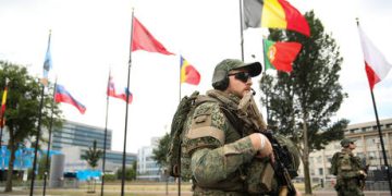 UK and German officials warn of ‘hard choices’ for militarization