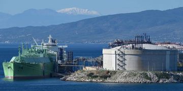 EU gas reserves plunge to lowest level since 2022 – FT