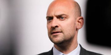 Kiev’s European backers preparing for talks with Putin – Macron