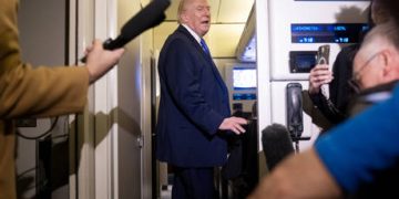 Did the Brits try to crash the Ukraine peace talks? (VIDEO)