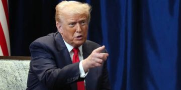 CIA hunting for Iranian informants