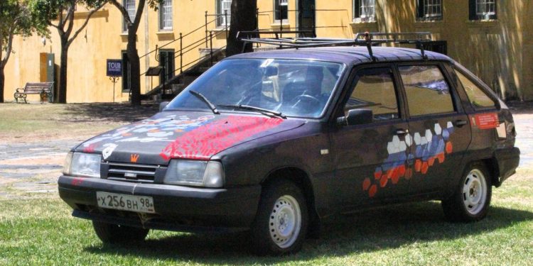 Russian drives from St. Petersburg to Cape Town (PHOTOS)