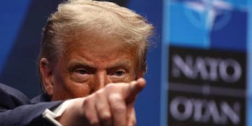 Trump makes Pearl Harbor joke in front of Japanese PM (VIDEO)