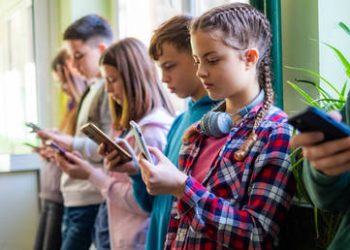 It’s time to ban smartphones in schools