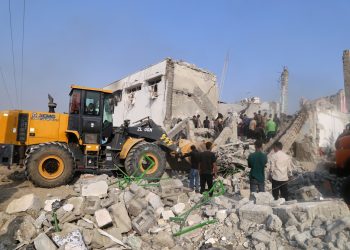 Thousands gather in Iran to mourn schoolgirls killed during US-Israeli strikes