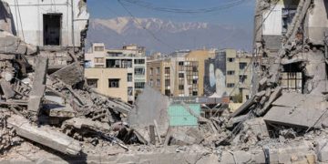 US lawmakers worry Trump may send ground troops to Iran