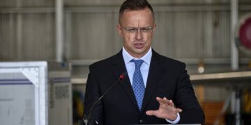 EU threatens Hungary over Ukraine loan – Politico