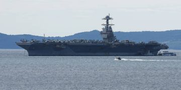 US seeks to pass the buck on Hormuz crisis