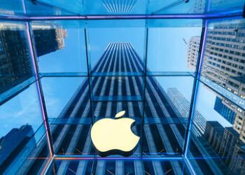 Tim Cook stepping down as Apple CEO