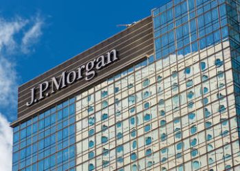 JPMorgan exec accused of making subordinate her ‘office sex slave’ – The Sun