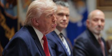 Macron urges nations not to be ‘vassals’ of the US or China