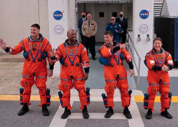 Artemis II: Why is the US returning to the moon?
