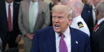 Trump dragging Americans “into hell” – Iranian parliament speaker