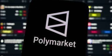 White House warns staff over Iran war bets – media