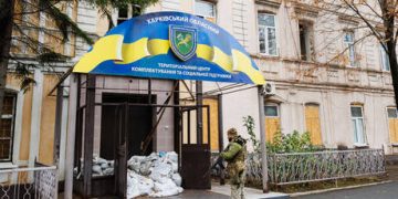 Ukrainian press gang attacks teenager in Odessa (VIDEO)