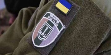 Ukrainian draft enforcers pepper-spray woman (VIDEO)