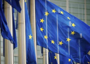 Germans turned into ‘cash cows’ for Ukraine – veteran politician