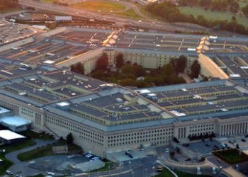 US warns key Ukraine backers of delays in weapons deliveries – FT