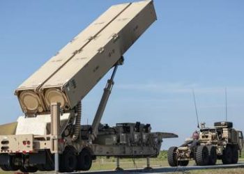 US ships tons of munitions and hardware to Israel