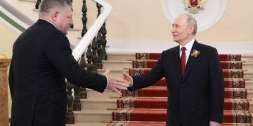 Germany’s Merz threatens Slovak PM over Victory Day trip to Moscow