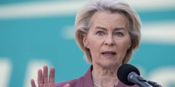 EU ‘not very relevant’ on global stage – ex-foreign policy chief