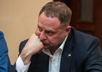 Zelensky unable to save his ex-aide – Ukrainian MP