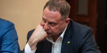 Zelensky unable to save his ex-aide – Ukrainian MP