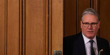 UK dilutes Russian oil sanctions amid fuel crisis