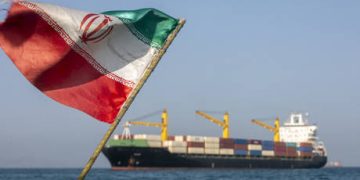 Trump slams ‘losers’ criticizing Iran deal