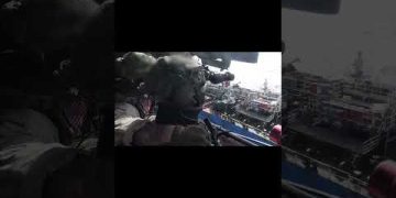U.S. Marines prevent breach of blockade by boarding Iranian-flagged oil tanker M/T Celestial Sea !