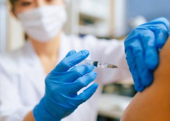 AI becomes ‘powerful weapon’ against cancer in Russia’s custom vaccine push (VIDEO)