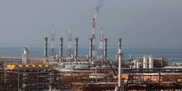 Massive explosion rocks Qatari gas processing hub (VIDEO)