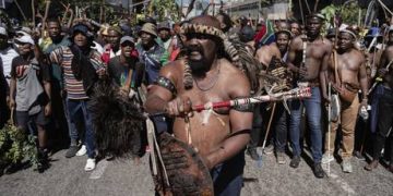 South Africa launches crackdown on illegal immigration