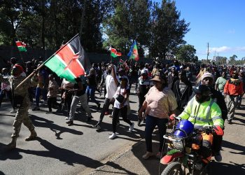 Kenyans protest US Ebola facility plan (PHOTOS/VIDEO)