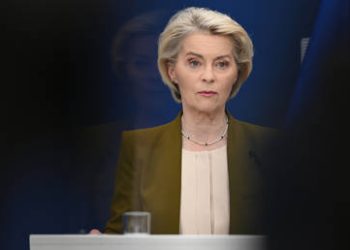 Von der Leyen’s office accused of ‘feudalism’ over selective AC cutoff amid heatwave