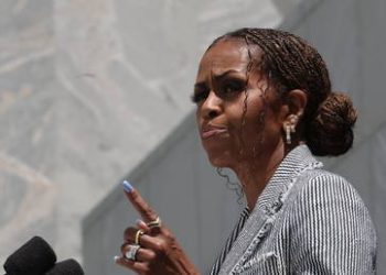 Is it okay to question Brigitte Macron and Michelle Obama’s gender?