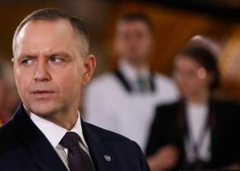 Polish opposition leader to return Ukrainian state award amid Nazi spat