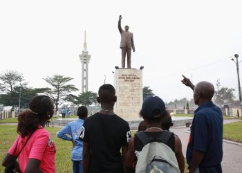 African fan brings Lumumba tribute to World Cup (PHOTOS/VIDEO)