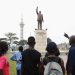 African fan brings Lumumba tribute to World Cup (PHOTOS/VIDEO)
