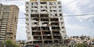 More earthquakes rock Venezuela as death toll rises to 1,430