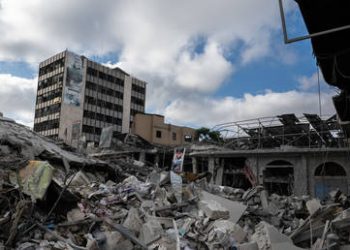 US and Iran exchange strikes for first time since ceasefire