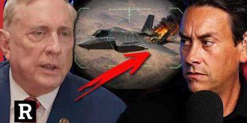 “This all about to collapse and Trump knows it” Col. Douglas Macgregor